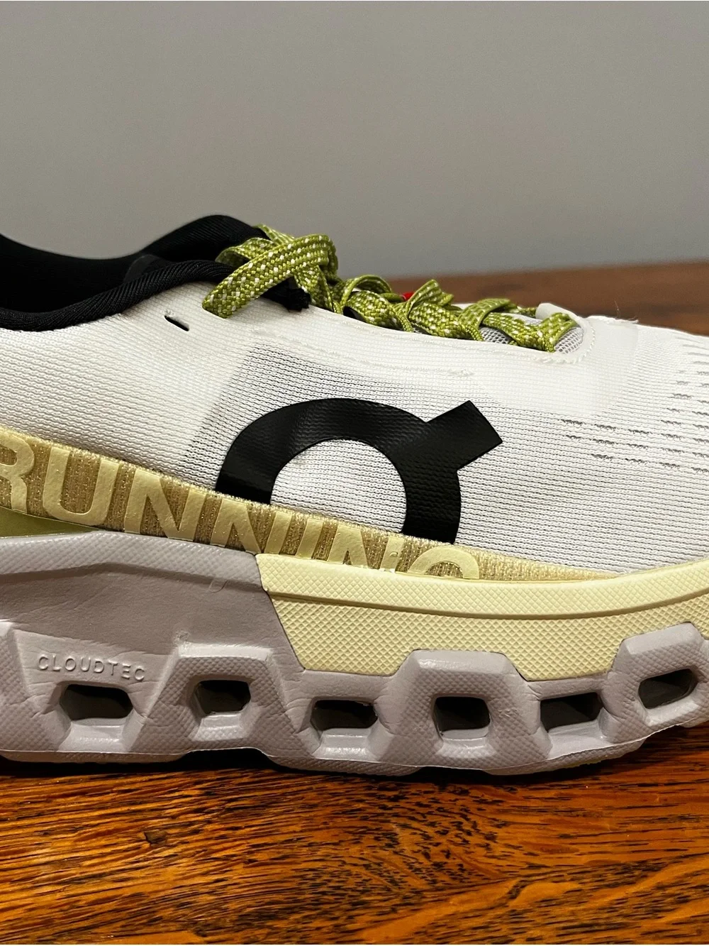 On Cloudmonster 2 Women’s running